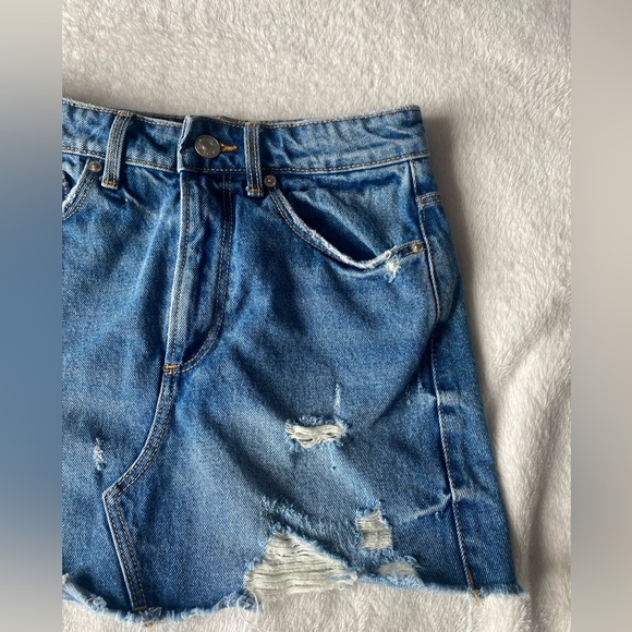 Zara Jean Mini Skirt - Picture 4 of 9